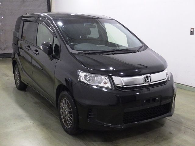 40137 Honda Freed spike GB4 2016 г. (Honda Sendai)